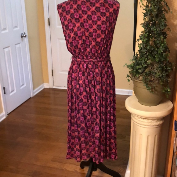 Gorgeous L/XL World Market Rayon Belted Dress - Picture 2 of 3